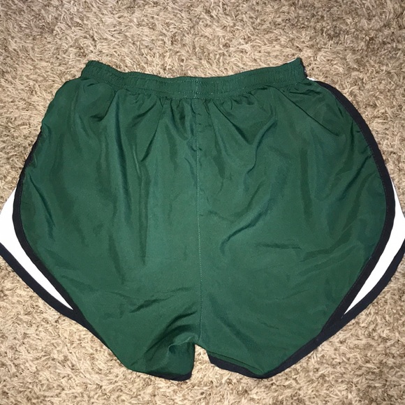 kelly green nike shorts
